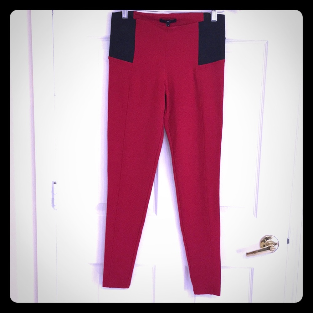 Tart red and black leggings pants size small
